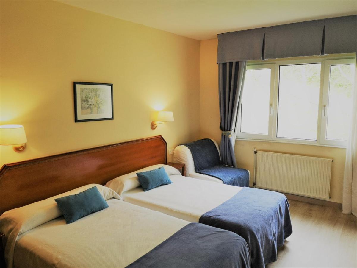 Hotel Y Casona El Carmen Perlora Εξωτερικό φωτογραφία